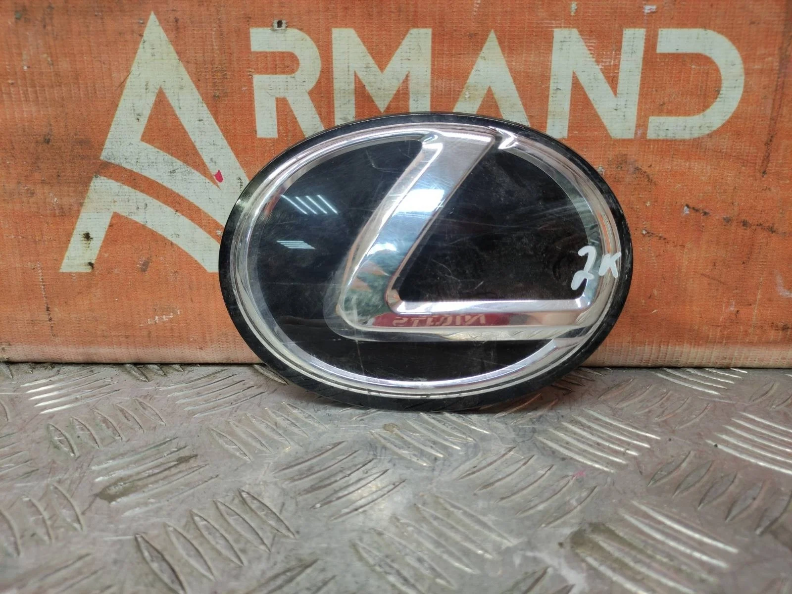 Эмблема LEXUS NX 2017-2021