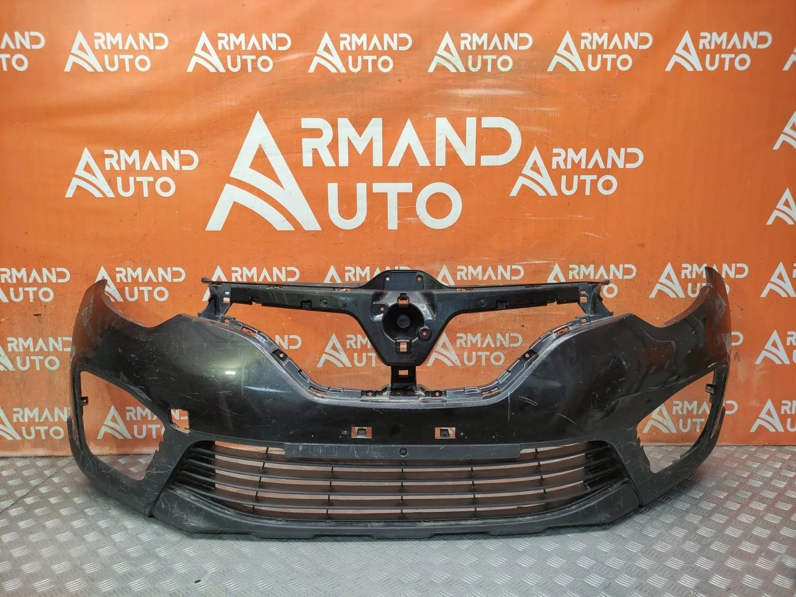 Бампер Renault Kaptur 2016-нв