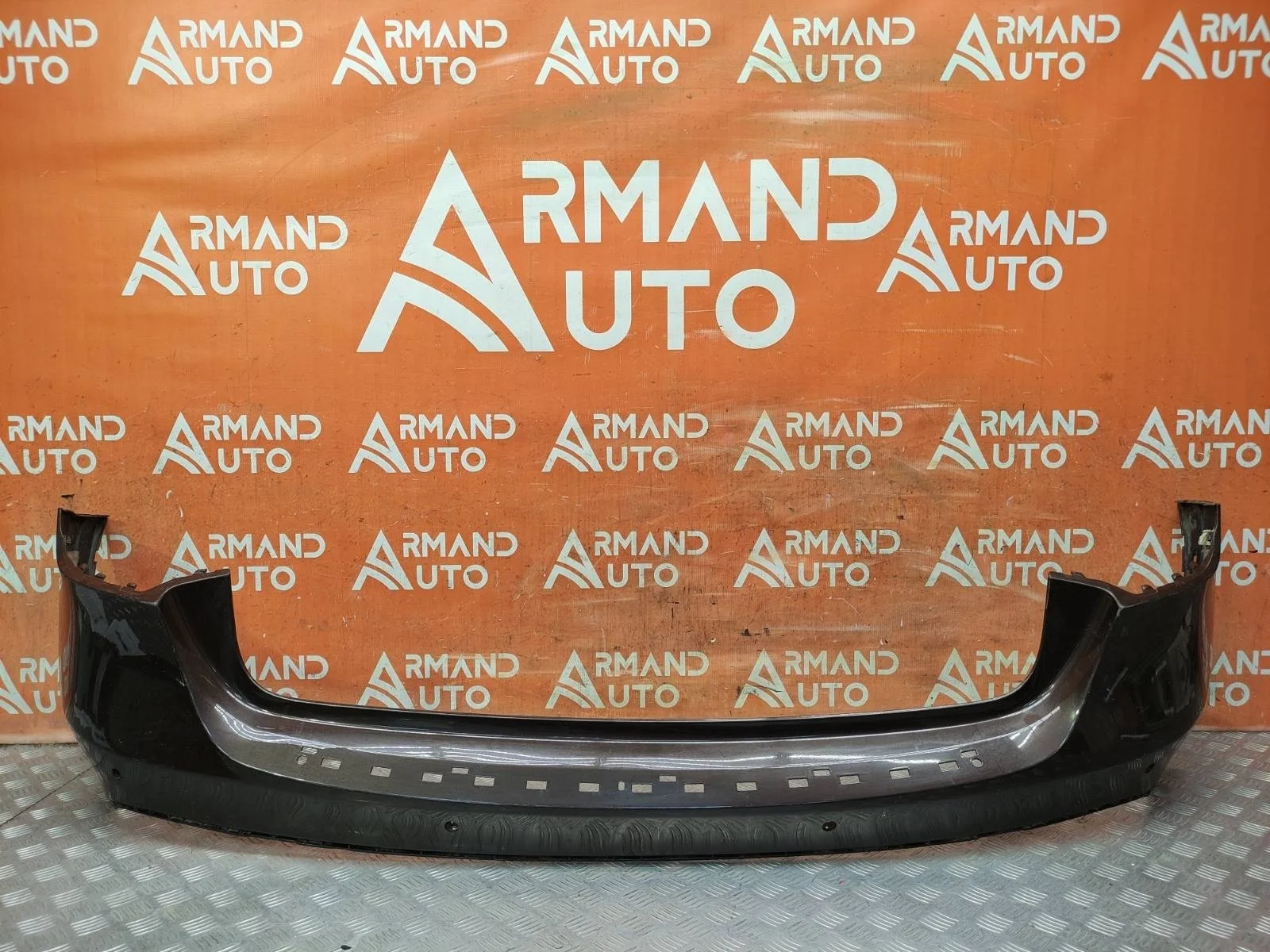 Бампер Mercedes GLA-Class 2013-2020 X156