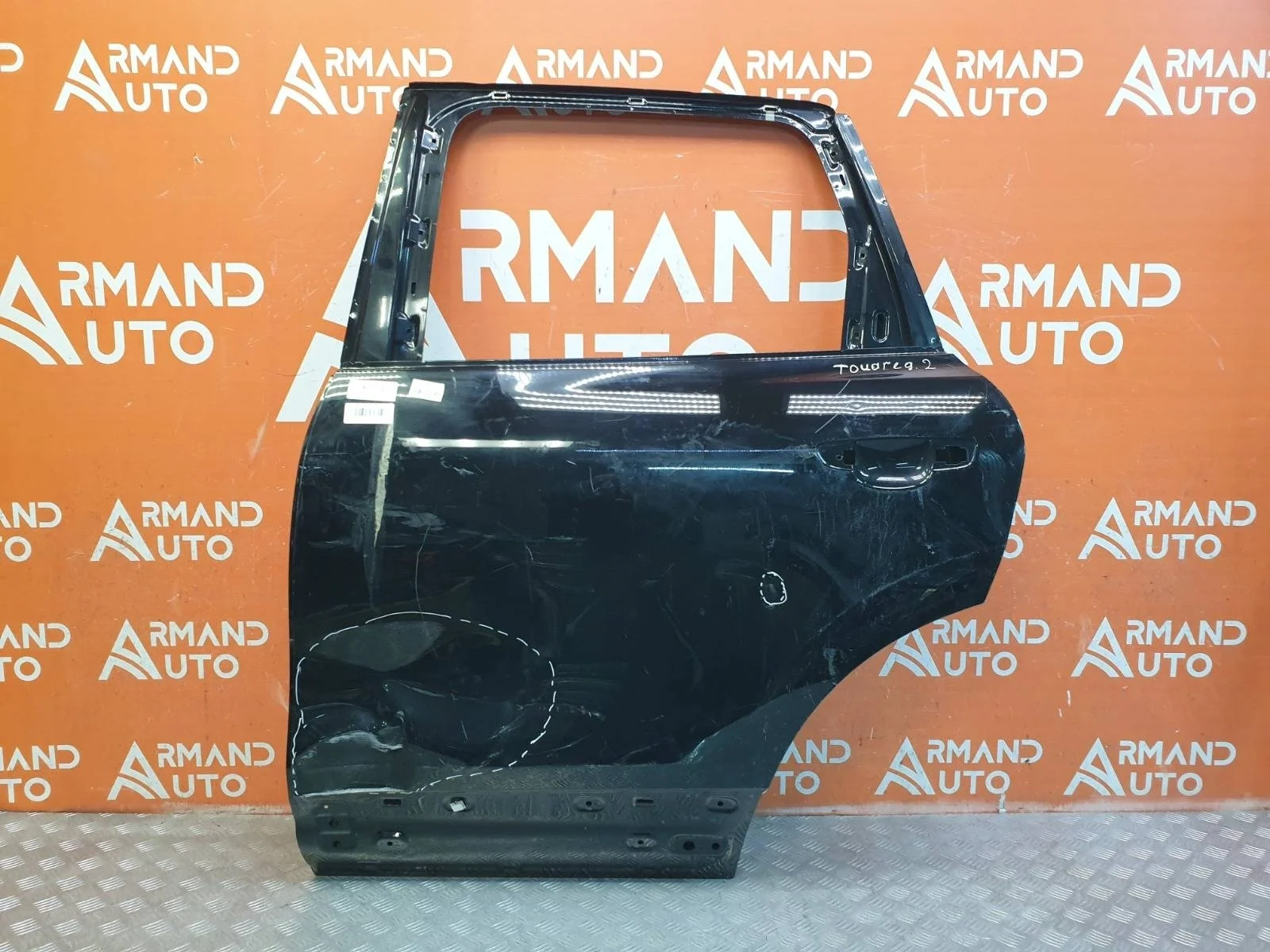 Дверь Volkswagen Touareg 2010-2018