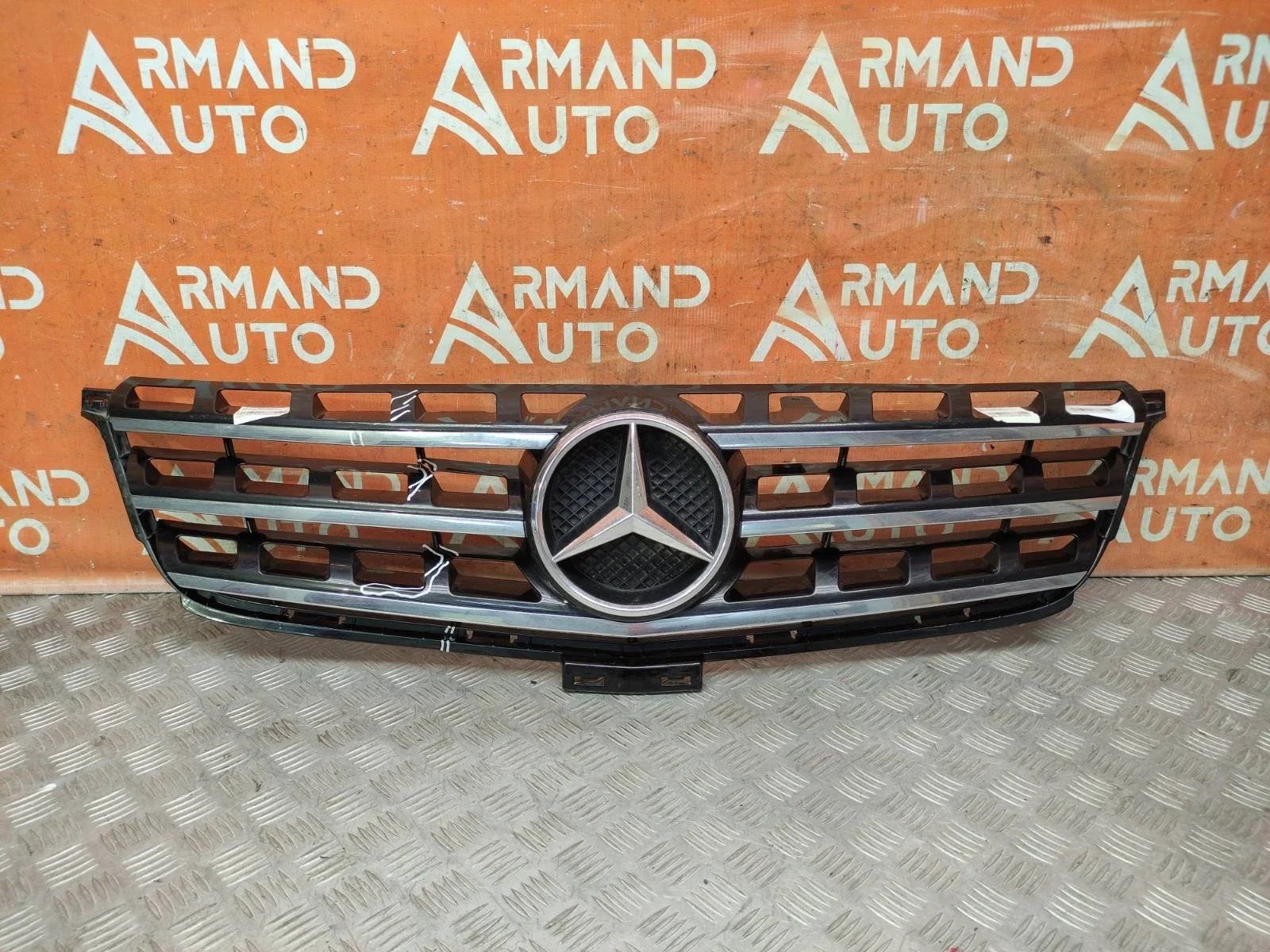 Решетка радиатора Mercedes ML GLE-Class 2011-2015 W166