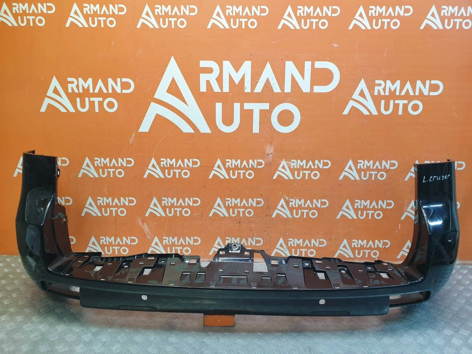 Бампер Toyota Land Cruiser Prado 2009-2017 150