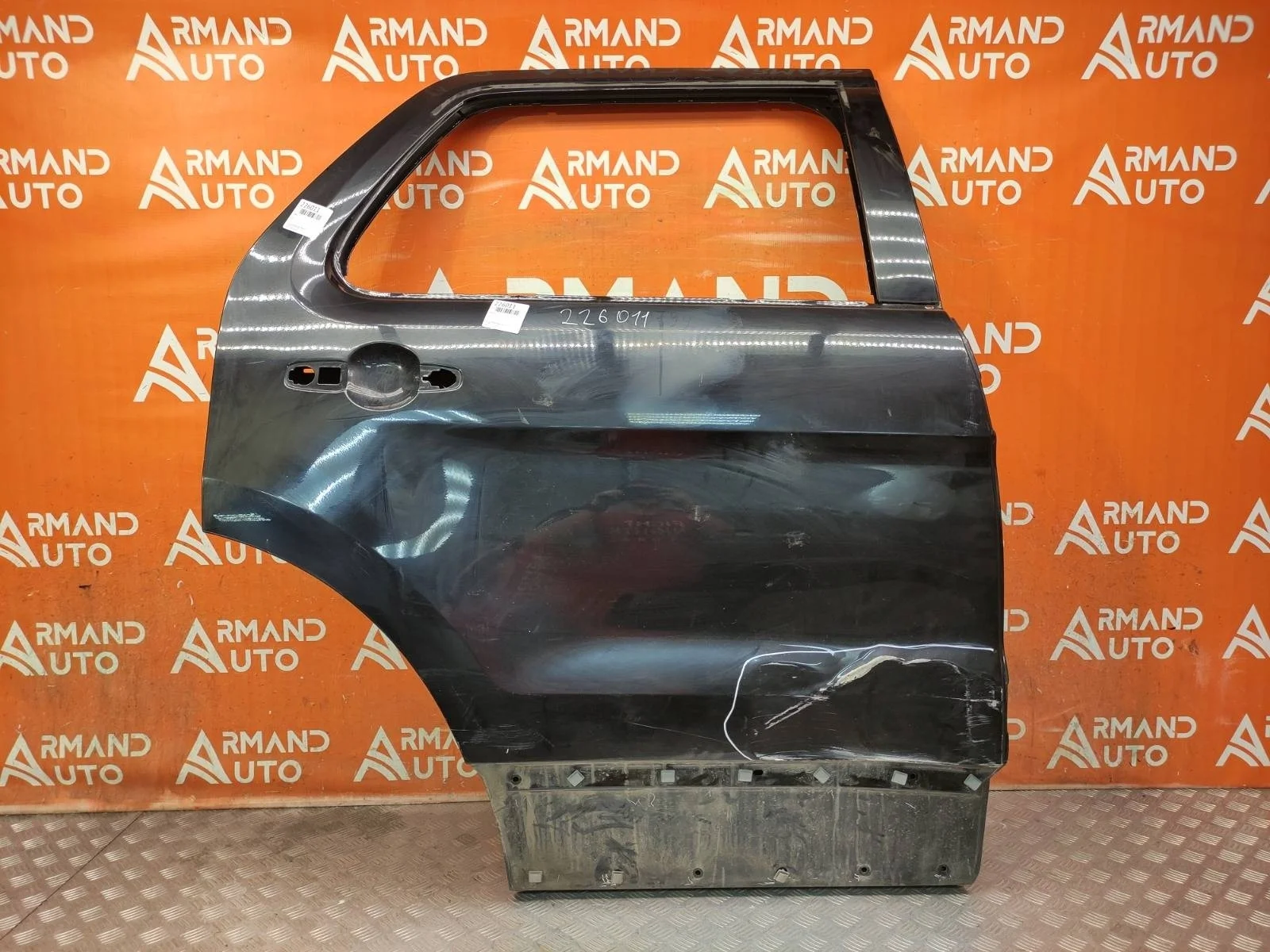 Дверь Ford Explorer 2010-2019 5 U502