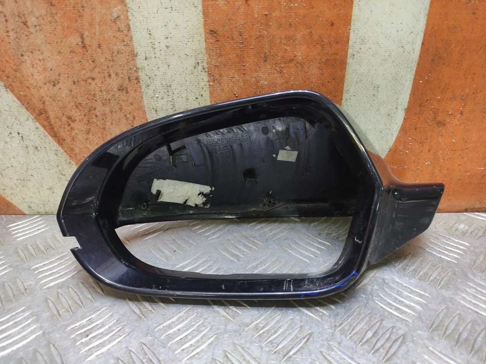 Крышка зеркала AUDI A6 2011-2018 4 C7