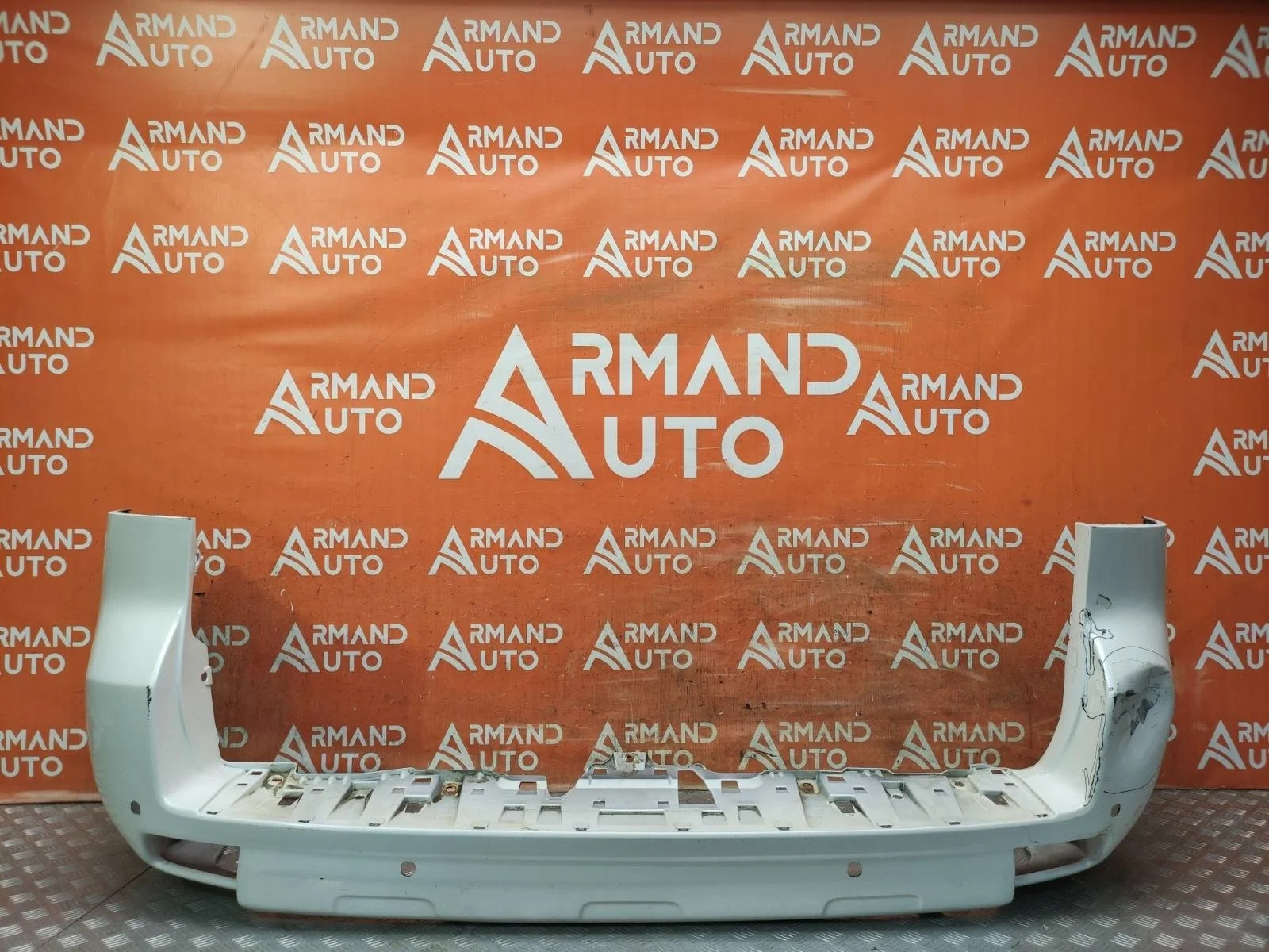 Бампер Toyota Land Cruiser Prado 2009-2017 150