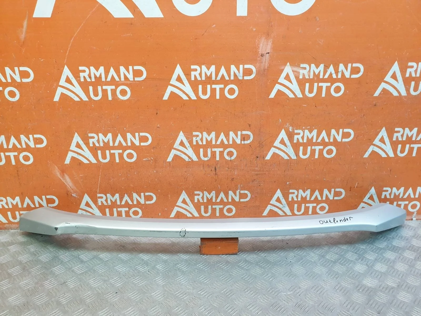 Накладка бампера нижняя Mitsubishi Outlander 2015-2018 3