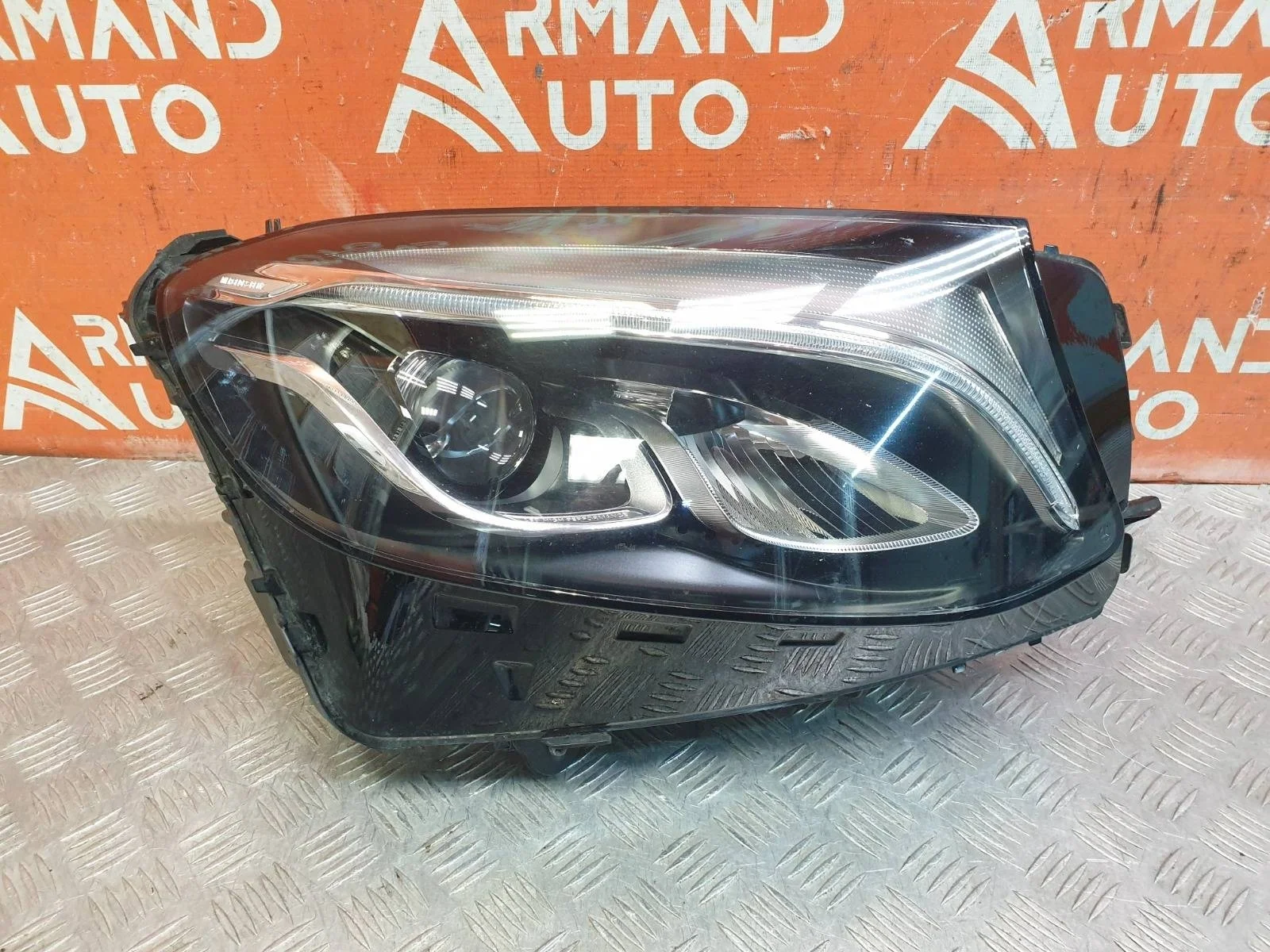 Фара Mercedes GLC-Class 2015-2019 X253