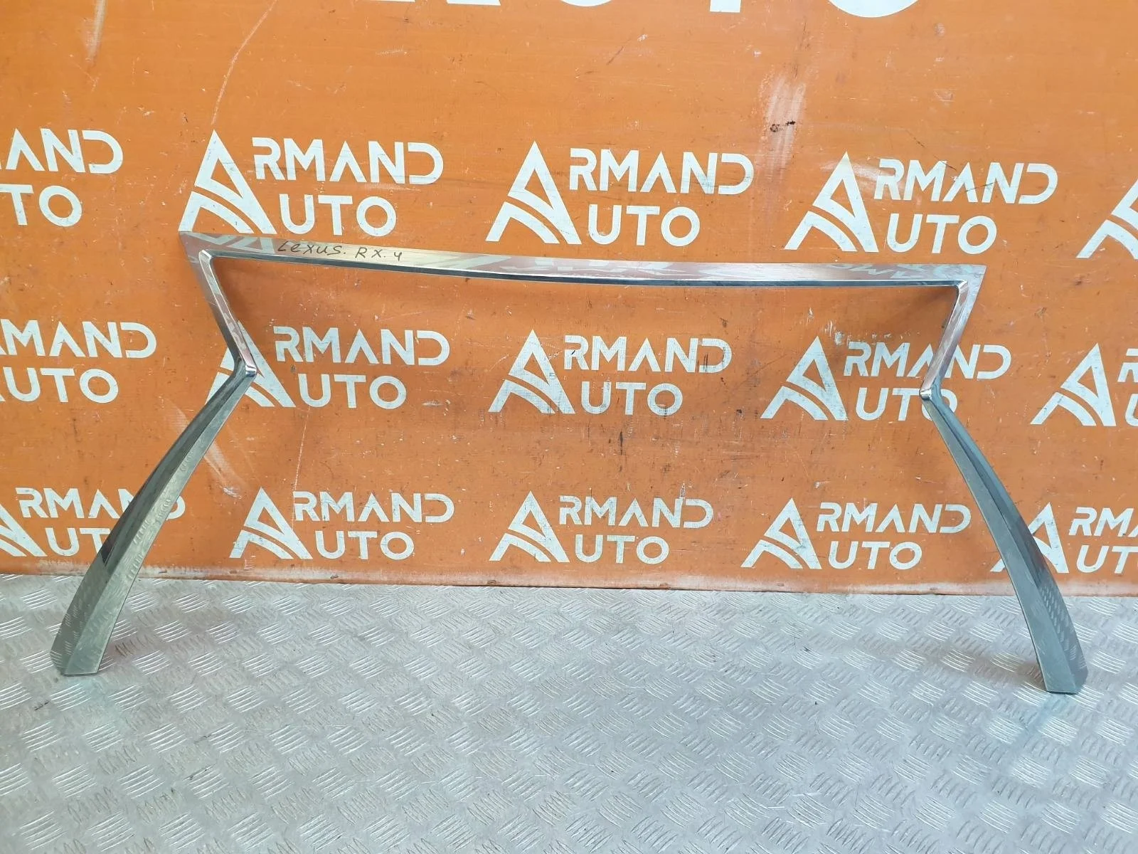 Накладка решетки радиатора Lexus RX 2015-нв 4