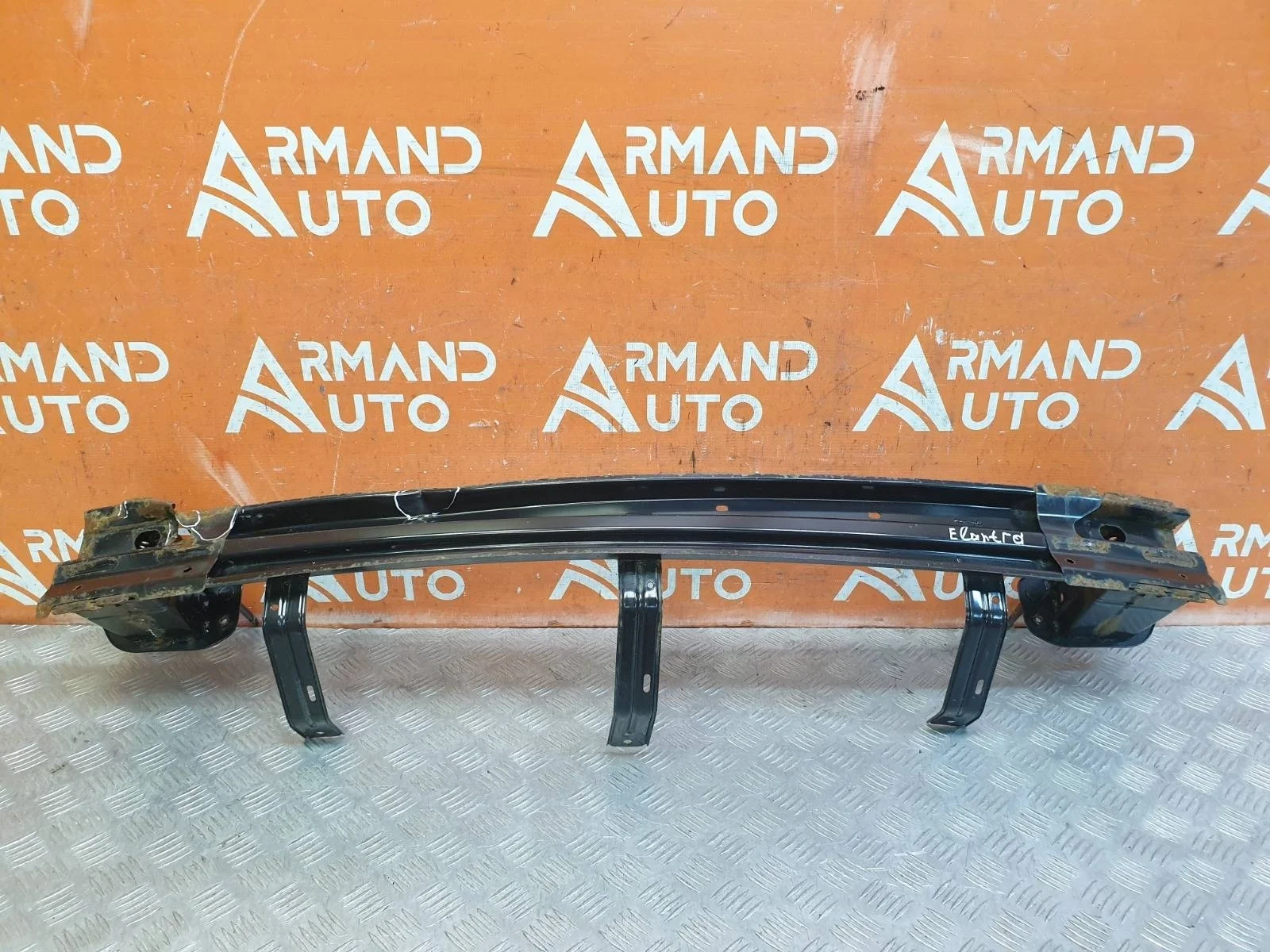 Усилитель бампера Hyundai Elantra 2015-2019 6 AD