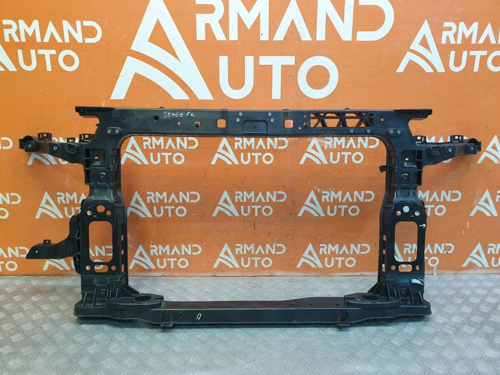 Панель передняя (суппорт радиатора) Hyundai Santa Fe 2018-2021 4 TM