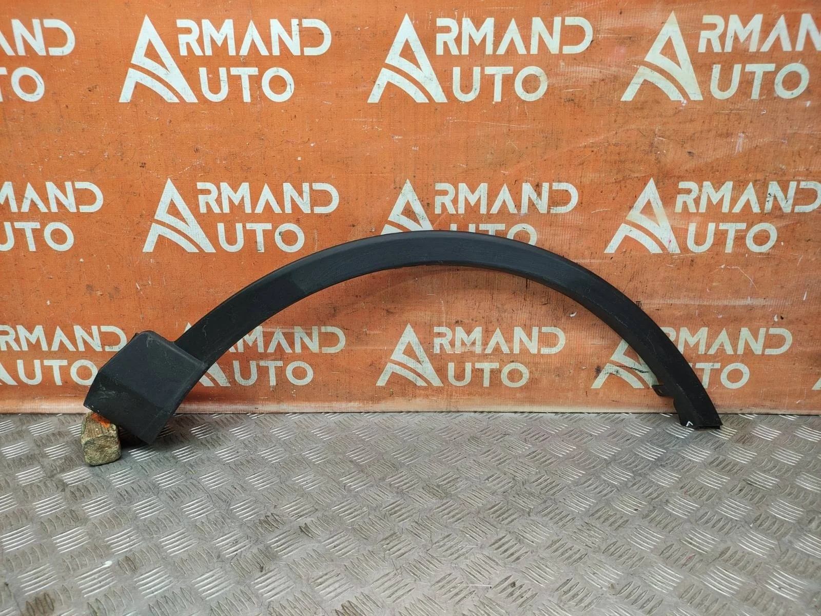 Расширитель крыла TOYOTA RAV4 2015-2019 CA40