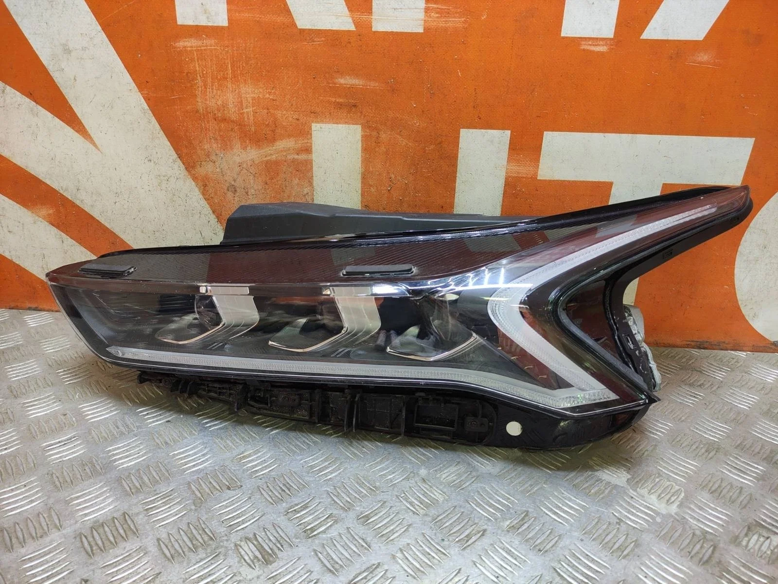 Фара Kia K5 2020-нв 3