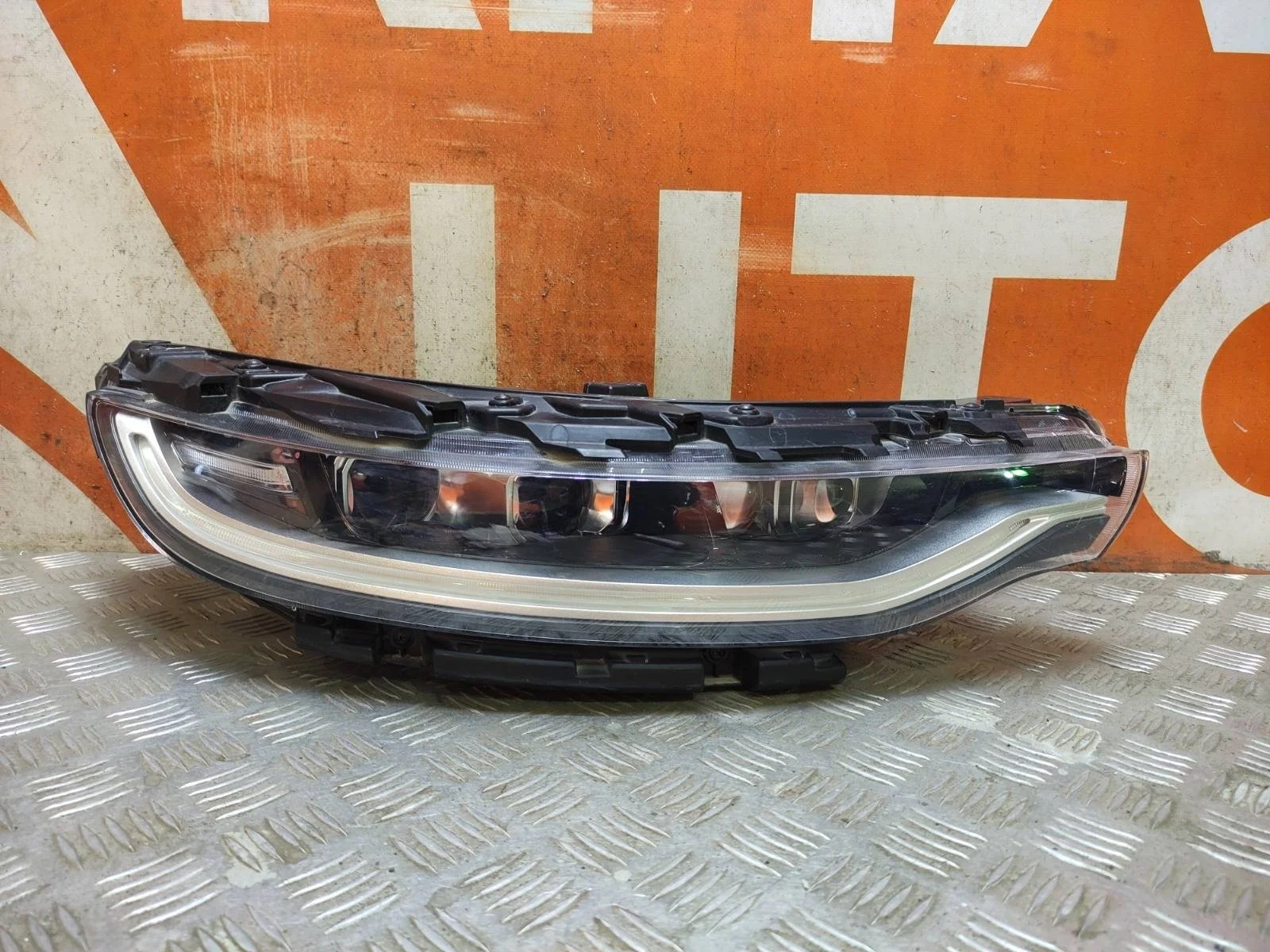 Фара Kia Soul 2019-нв 3