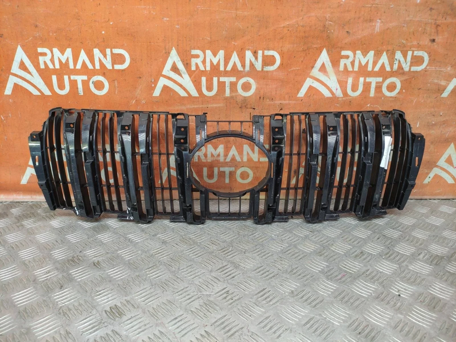 Решетка радиатора TOYOTA Land Cruiser prado 2009-2013 150