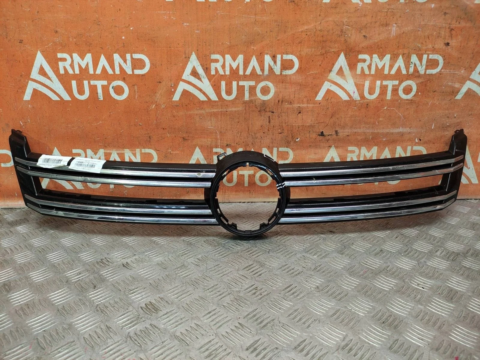 Накладка решетки радиатора volkswagen Tiguan 2011-2016