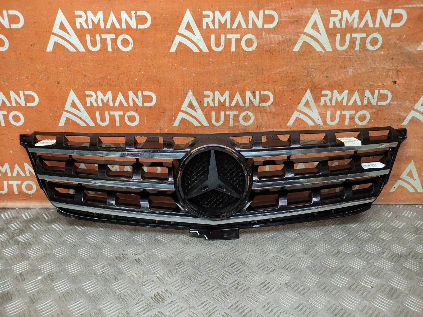 Решетка радиатора Mercedes ML GLE-Class 2011-2015 W166