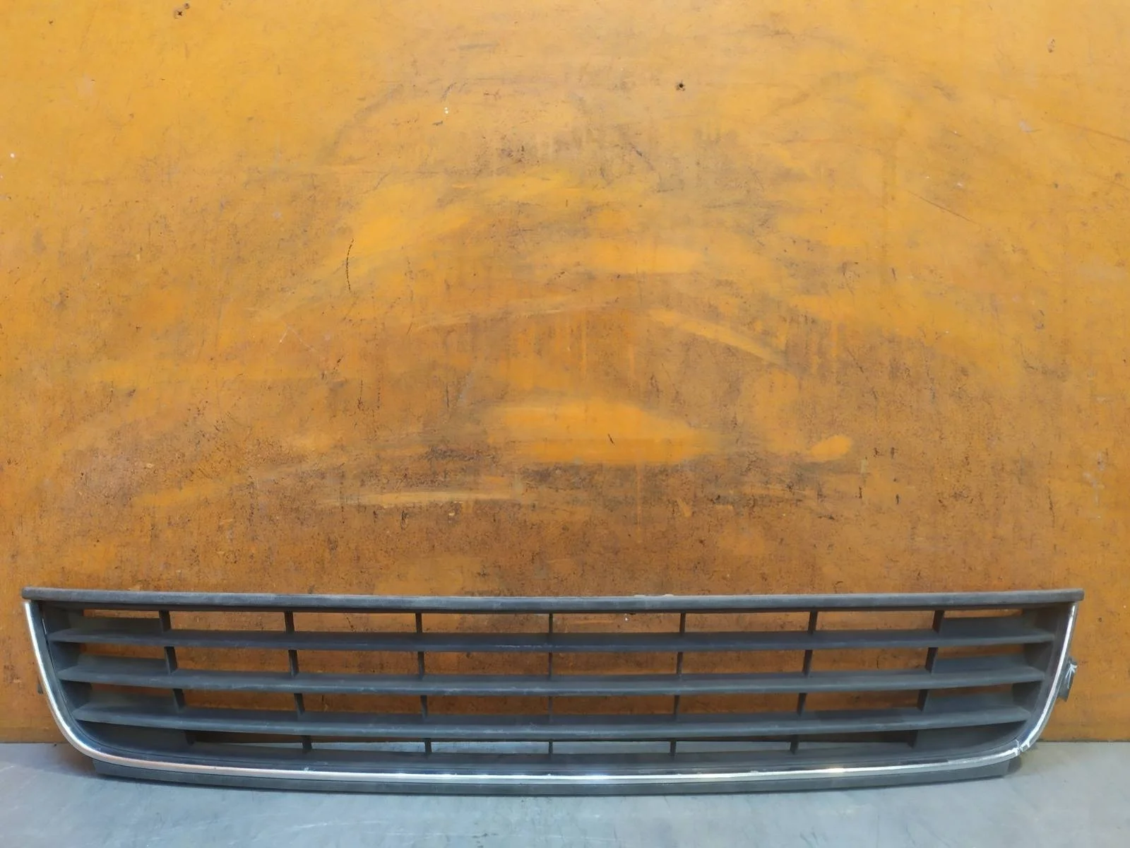 Решетка бампера Volkswagen Polo 2009-2015