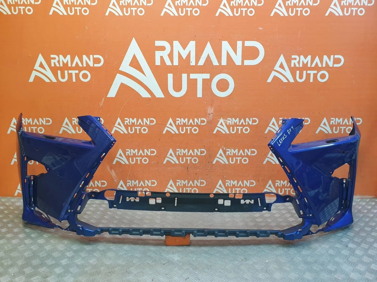 Бампер Lexus RX 2015-2019 4