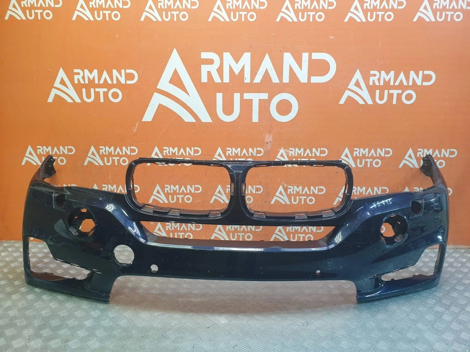 Бампер BMW X5 2013-2018 F15