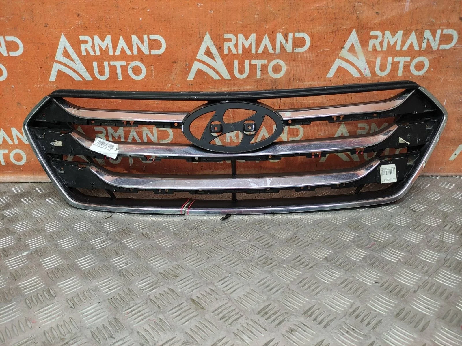 Решетка радиатора Hyundai Santa Fe 2012-2016 3 DM