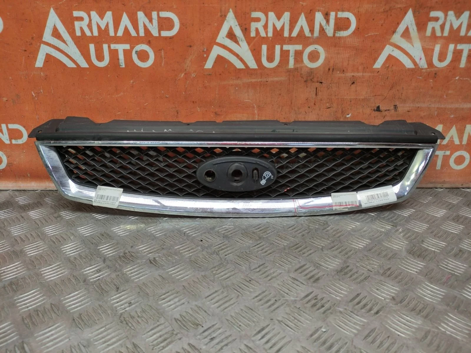 Решетка радиатора Ford Focus 2005-2008