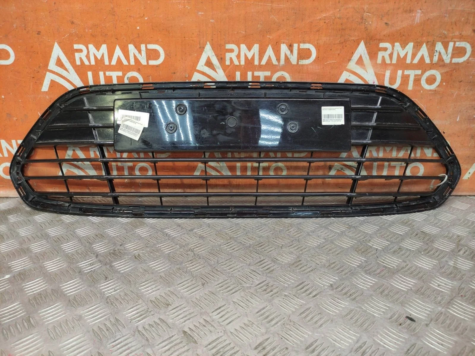 Решетка бампера Ford Mondeo 2010-2014