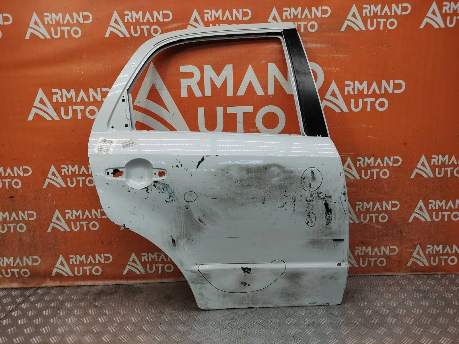 Дверь Suzuki SX4 2006-2014 Classic