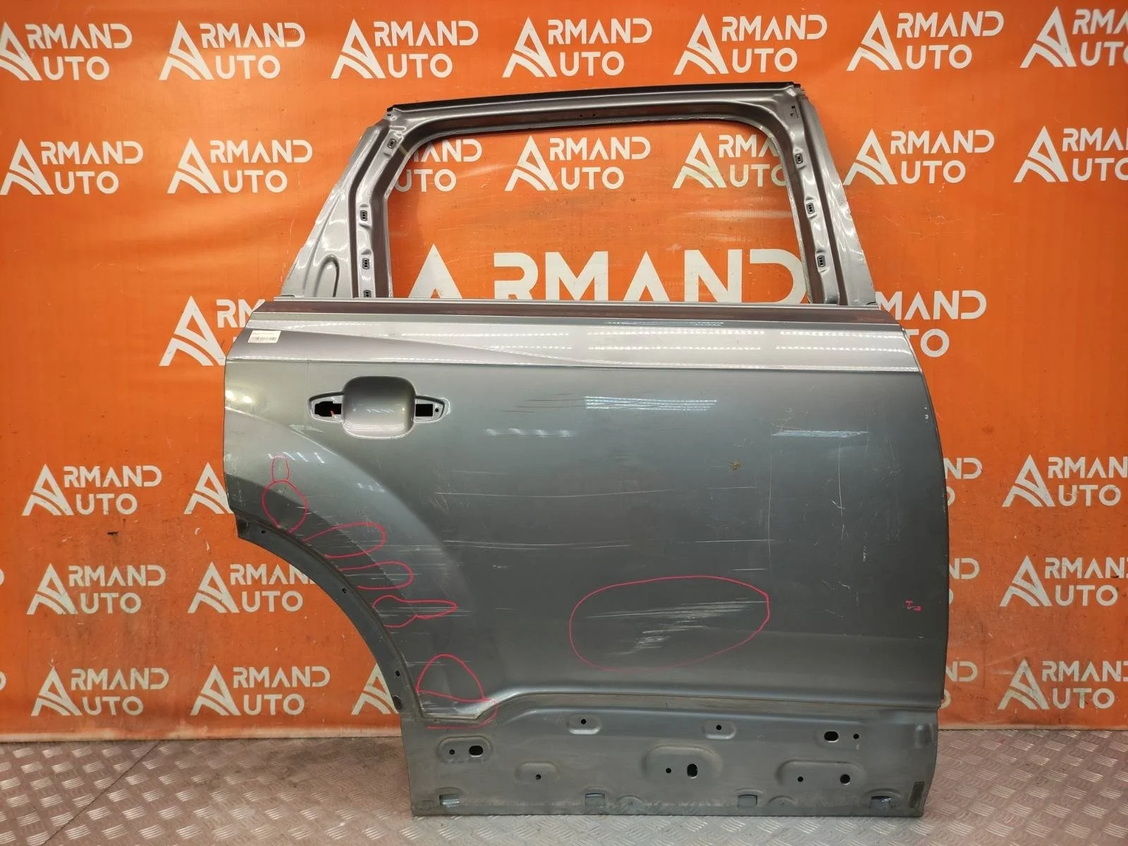 Дверь Audi Q7 2015-нв 4M