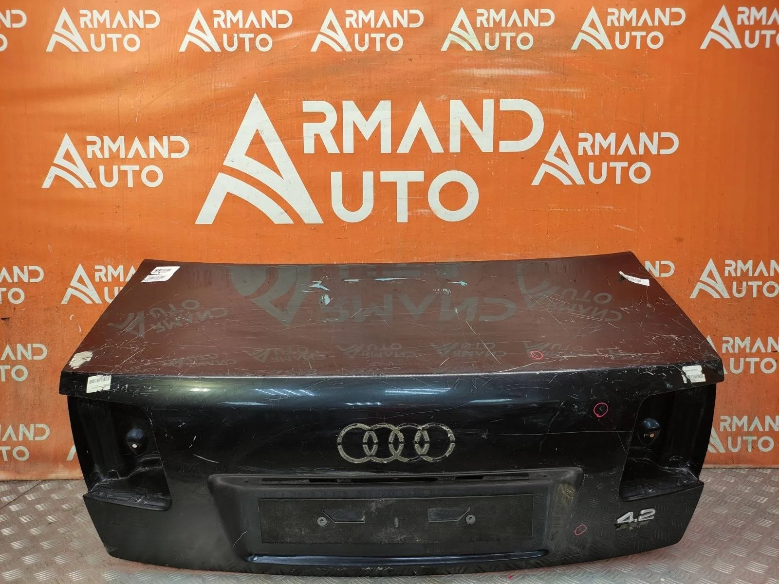Крышка багажника Audi A8 2005-2010 D3