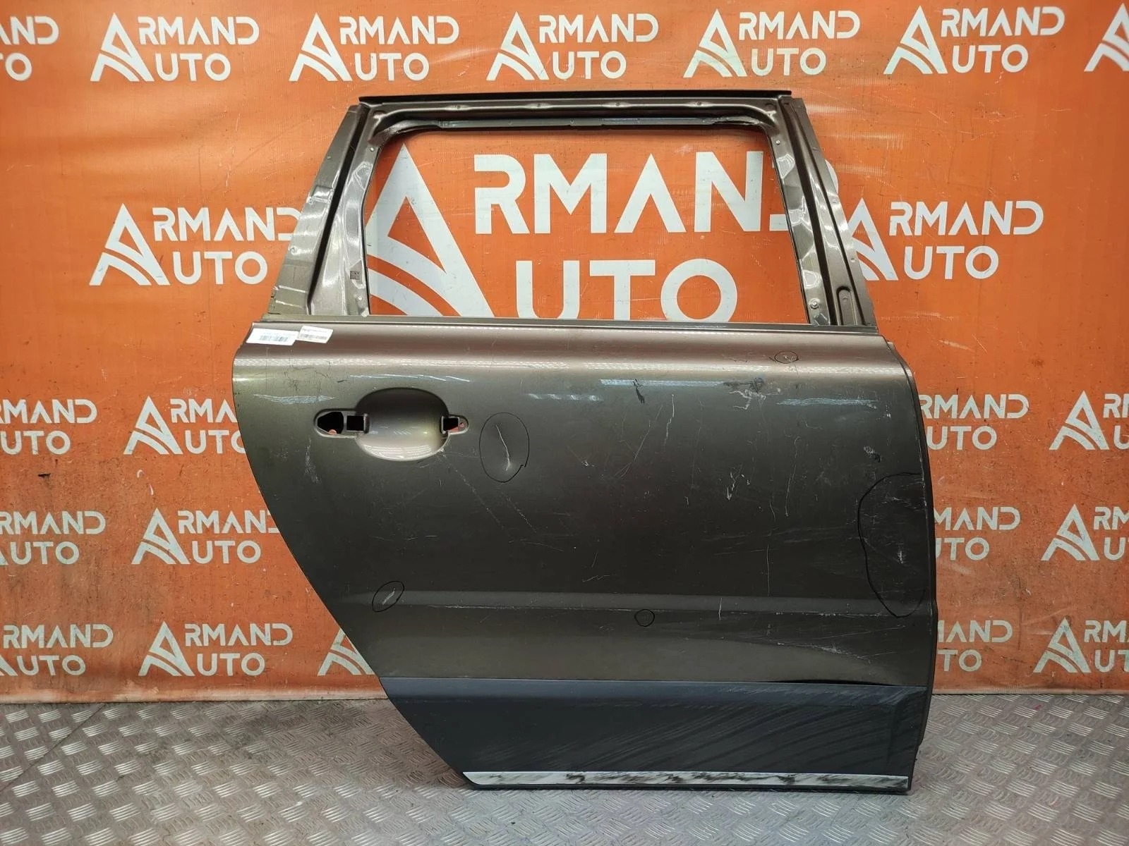 Дверь Volvo XC70 2007-2016