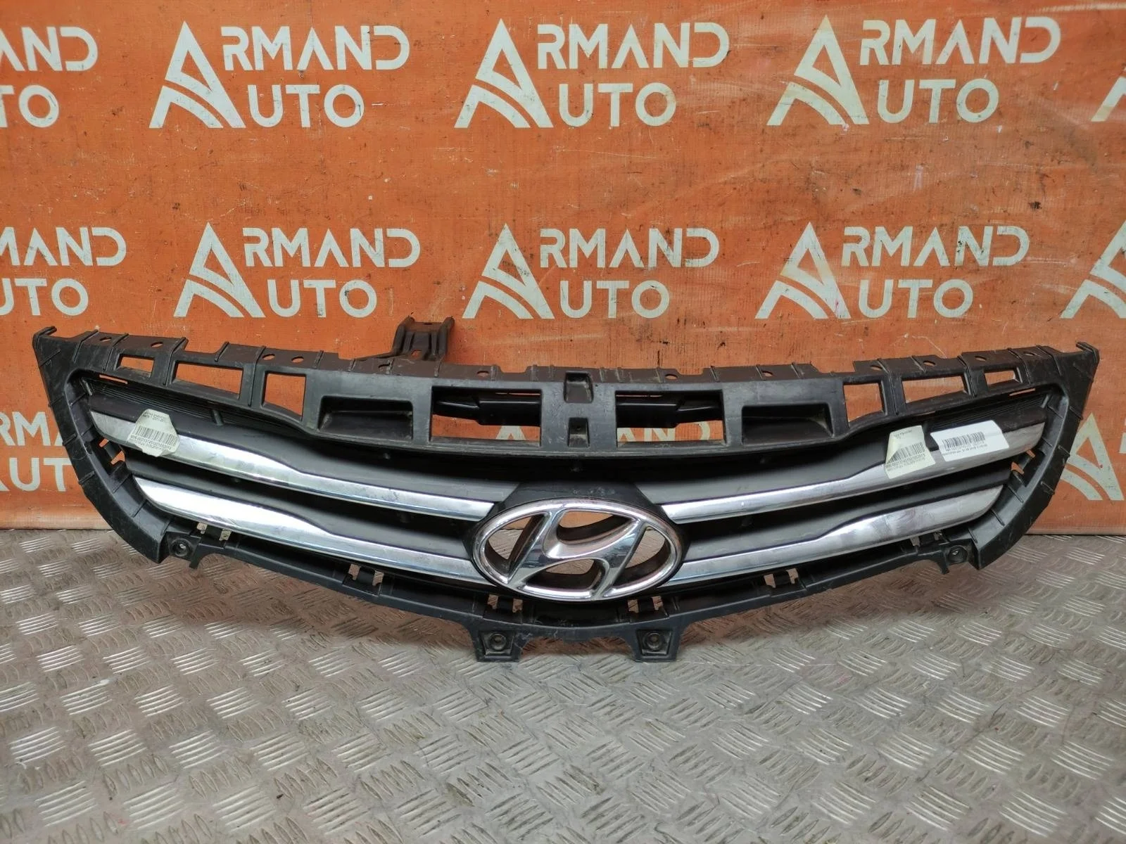 Решетка радиатора Hyundai Solaris 2014-2017