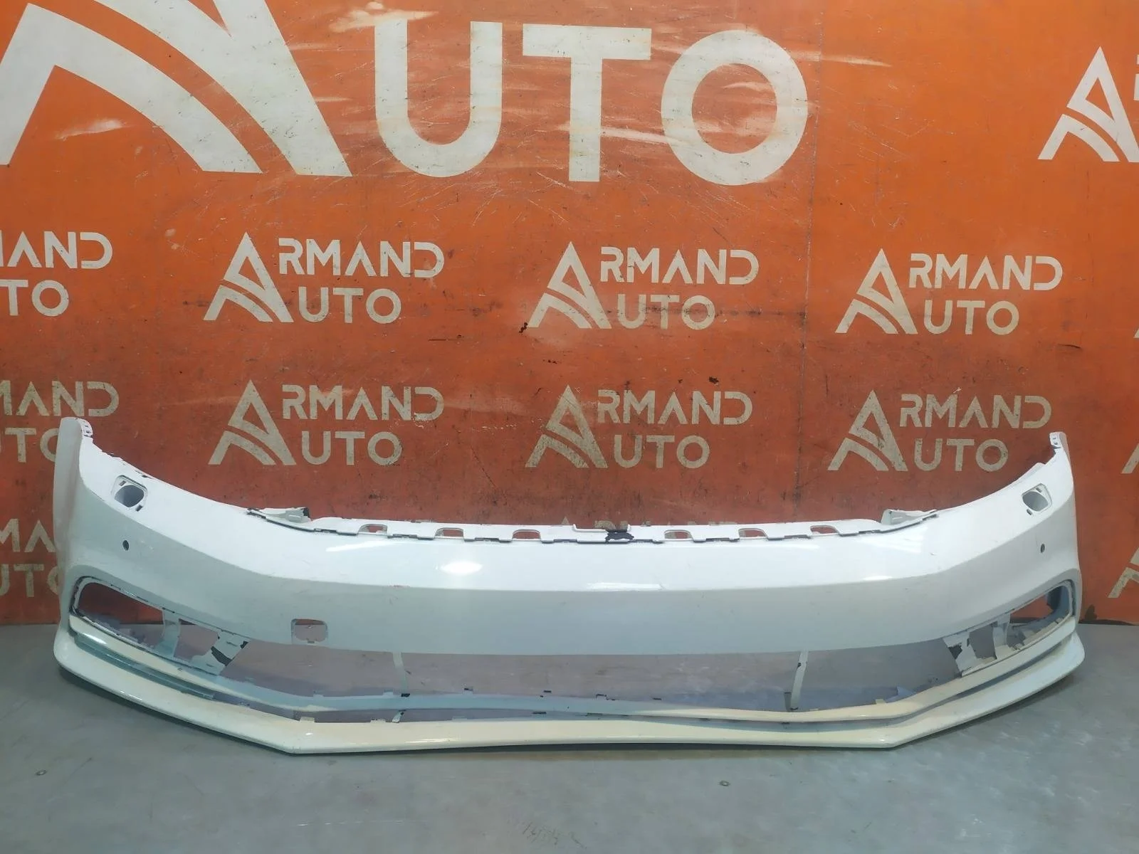 Бампер Volkswagen Jetta 2014-2018 6