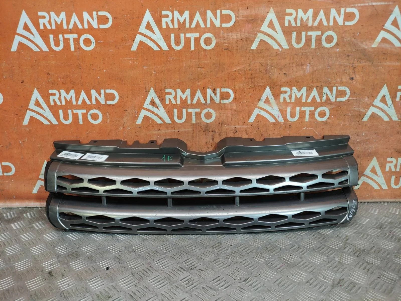 Решетка радиатора Land Rover Range Evoque 2011-2015 L538