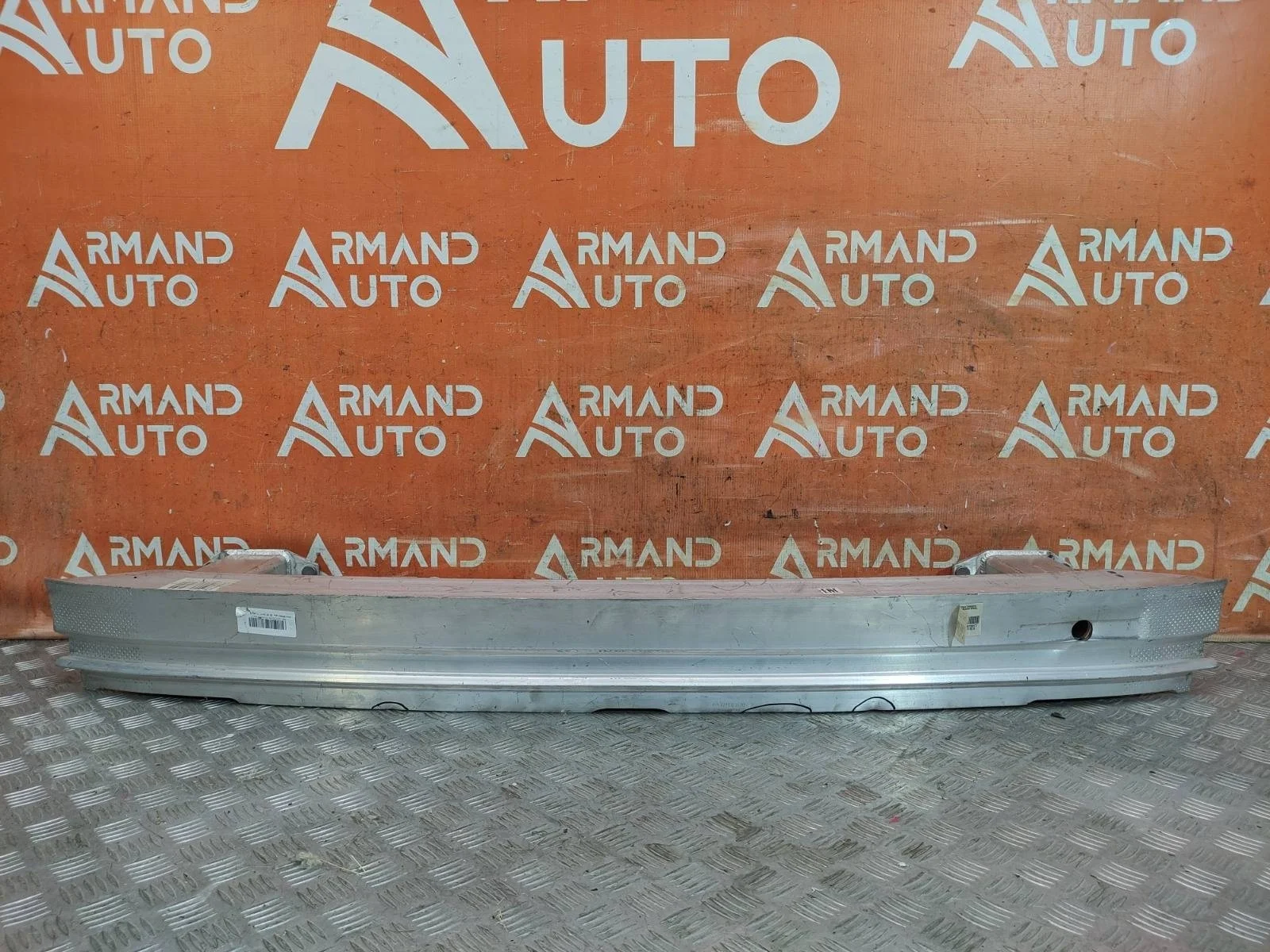 Усилитель бампера Mercedes -Class 2013-2020 W222