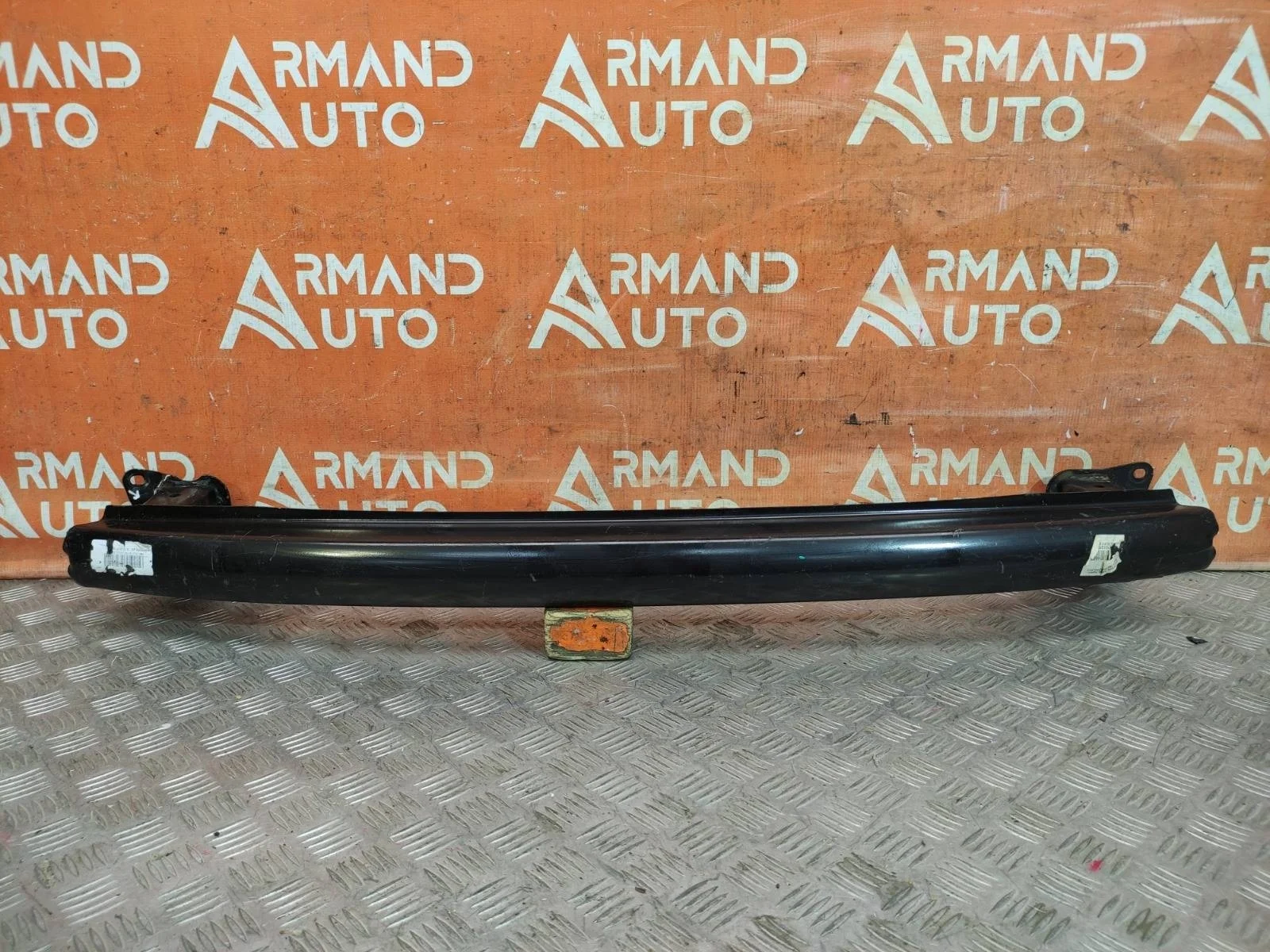 Усилитель бампера Skoda Octavia 2004-2013 A5 (1Z)