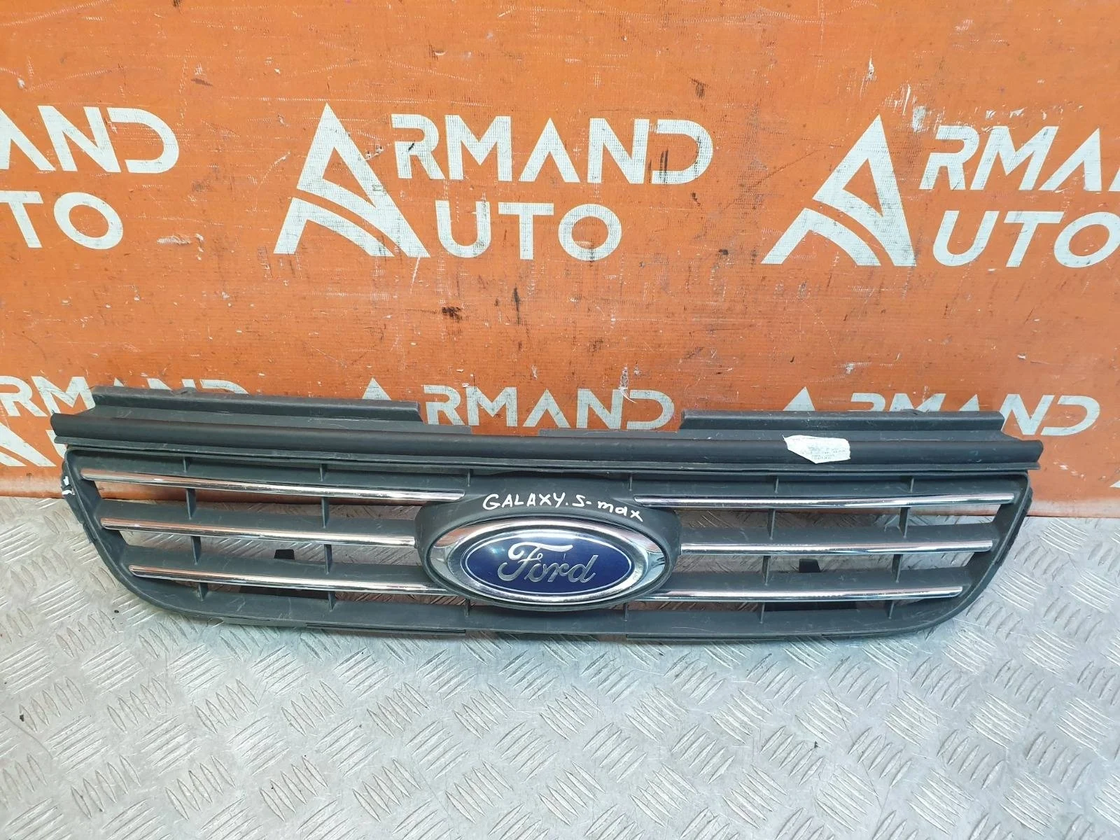 Решетка радиатора Ford Galaxy 2010-2015