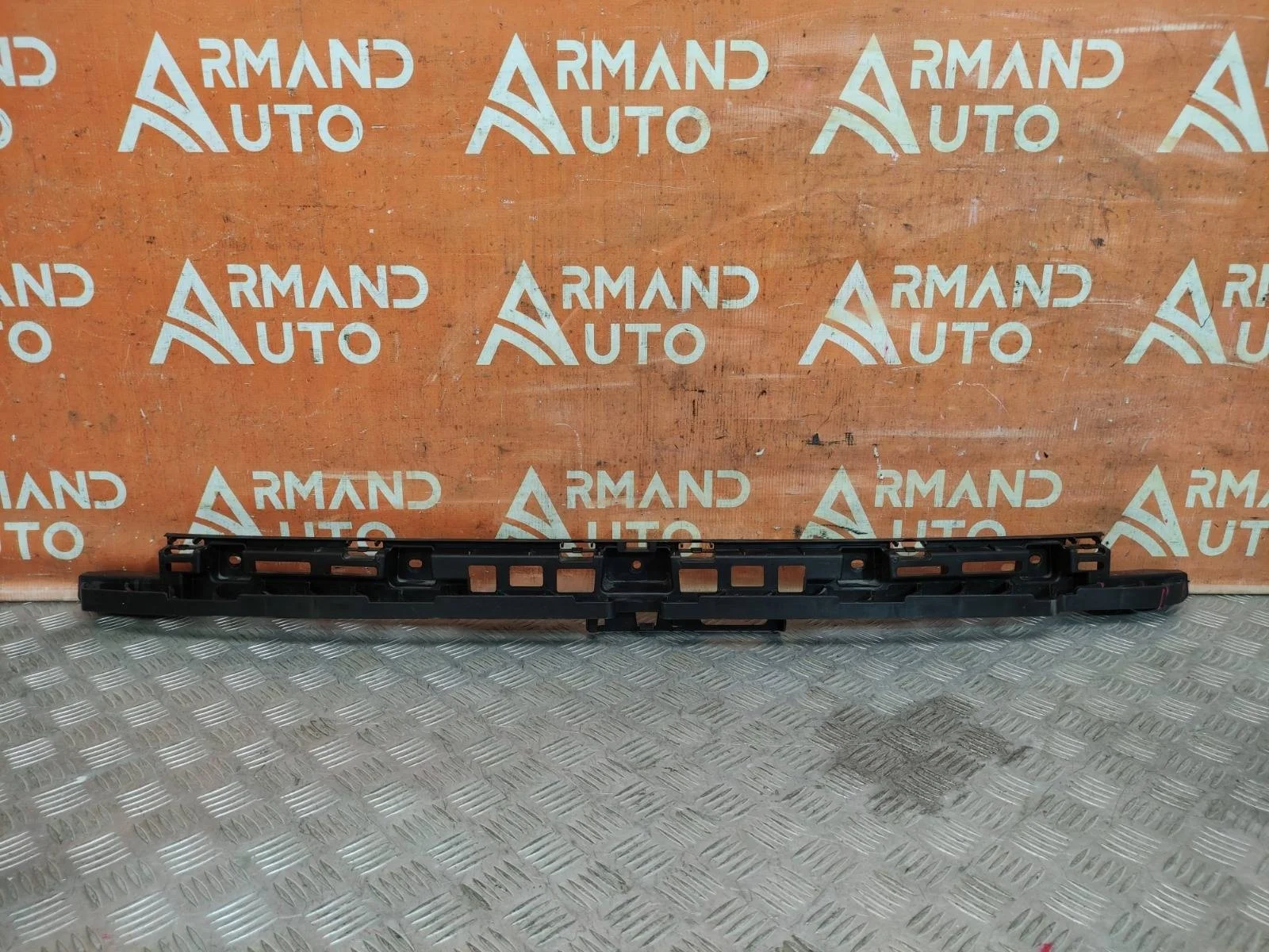 Кронштейн бампера Skoda Kodiaq 2016-2022