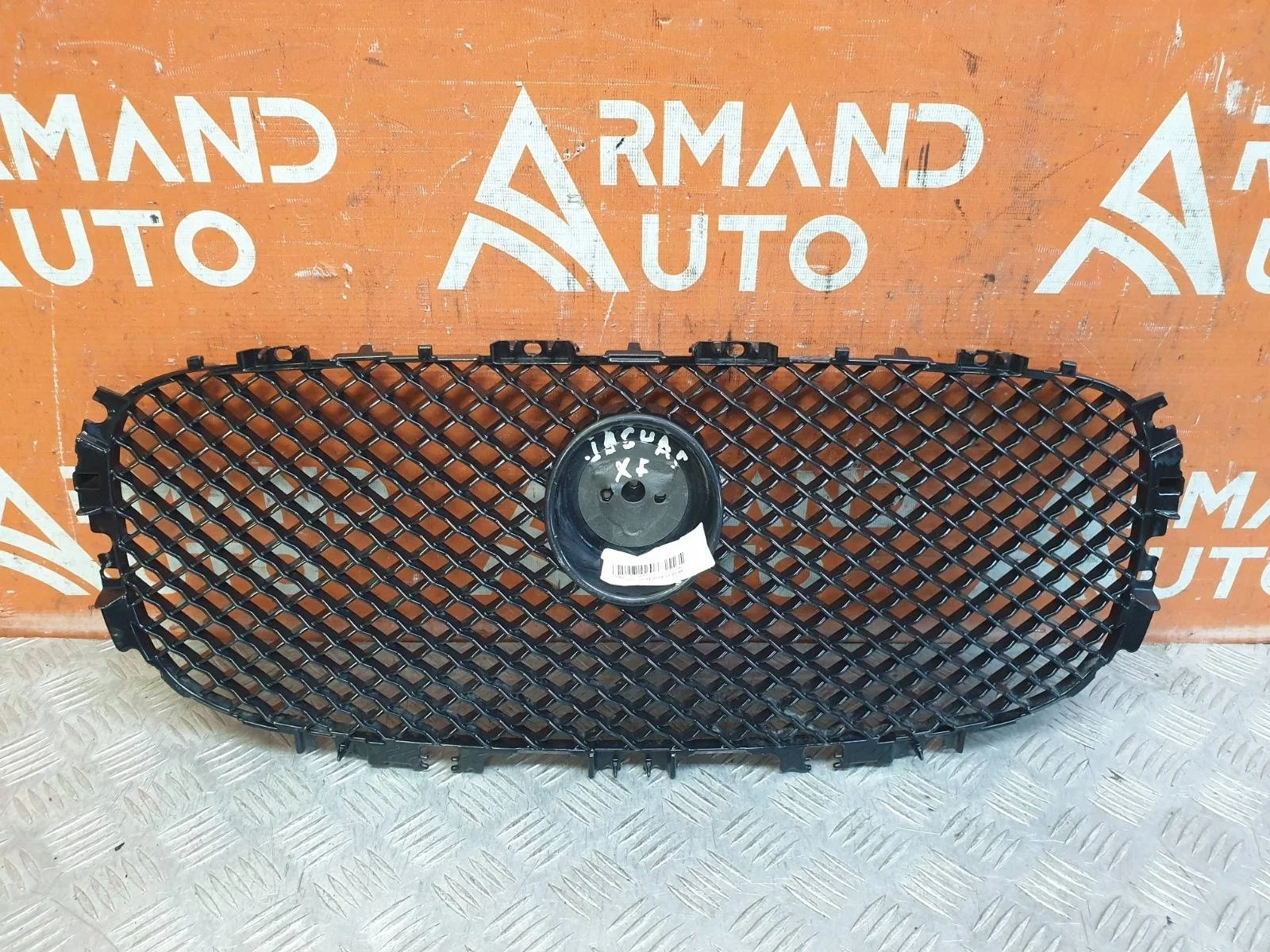 Решетка радиатора Jaguar XF 2011-2015