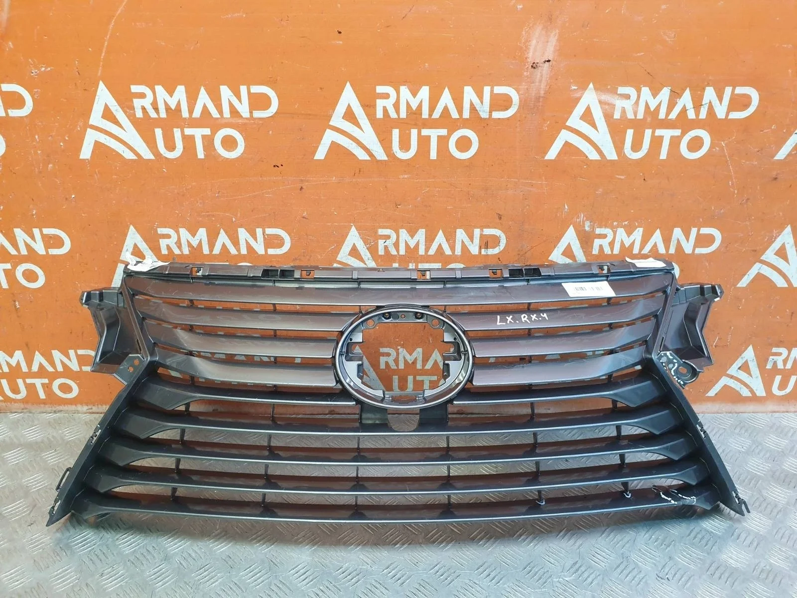 Решетка радиатора Lexus RX 2015-2019 4