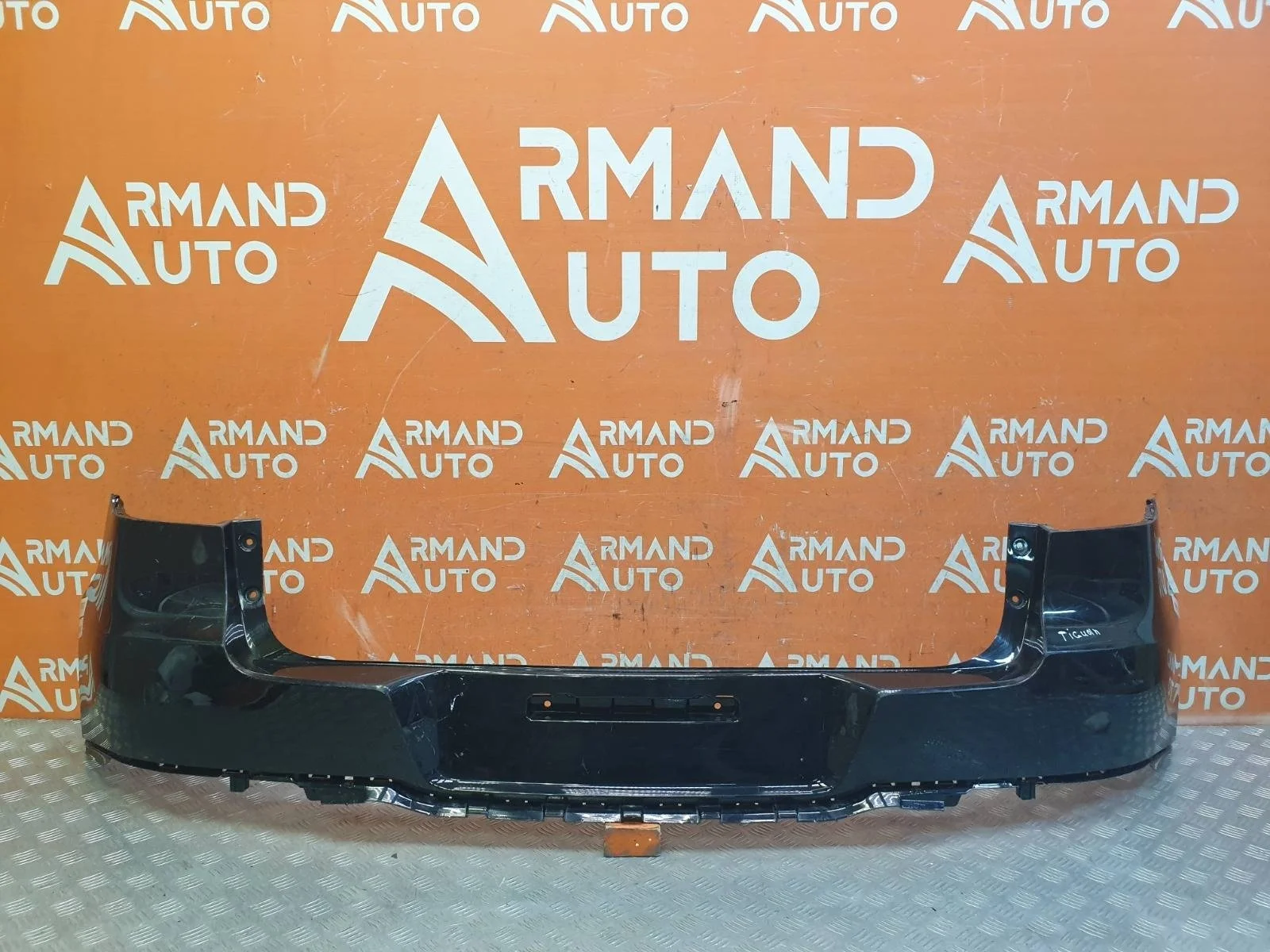 Бампер Volkswagen Tiguan 2011-2018