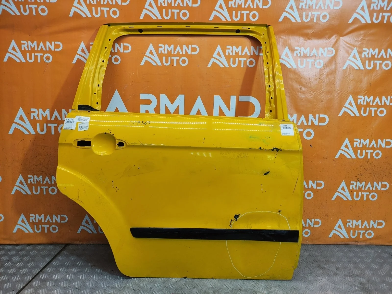 Дверь FORD Galaxy 2006-2015