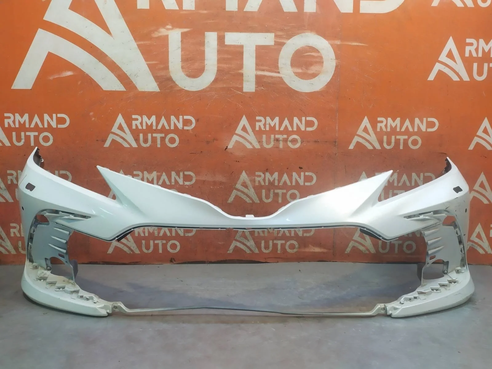 Бампер TOYOTA Camry 2020-нв 8 XV70