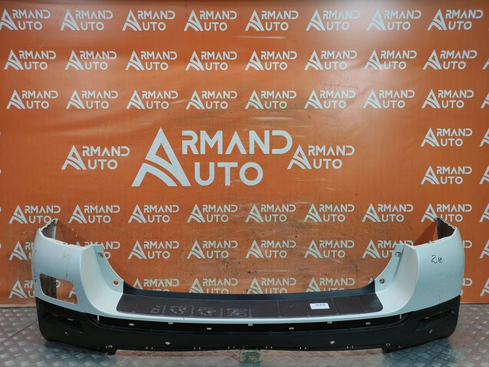 Бампер Toyota Highlander 2010-2013 U40