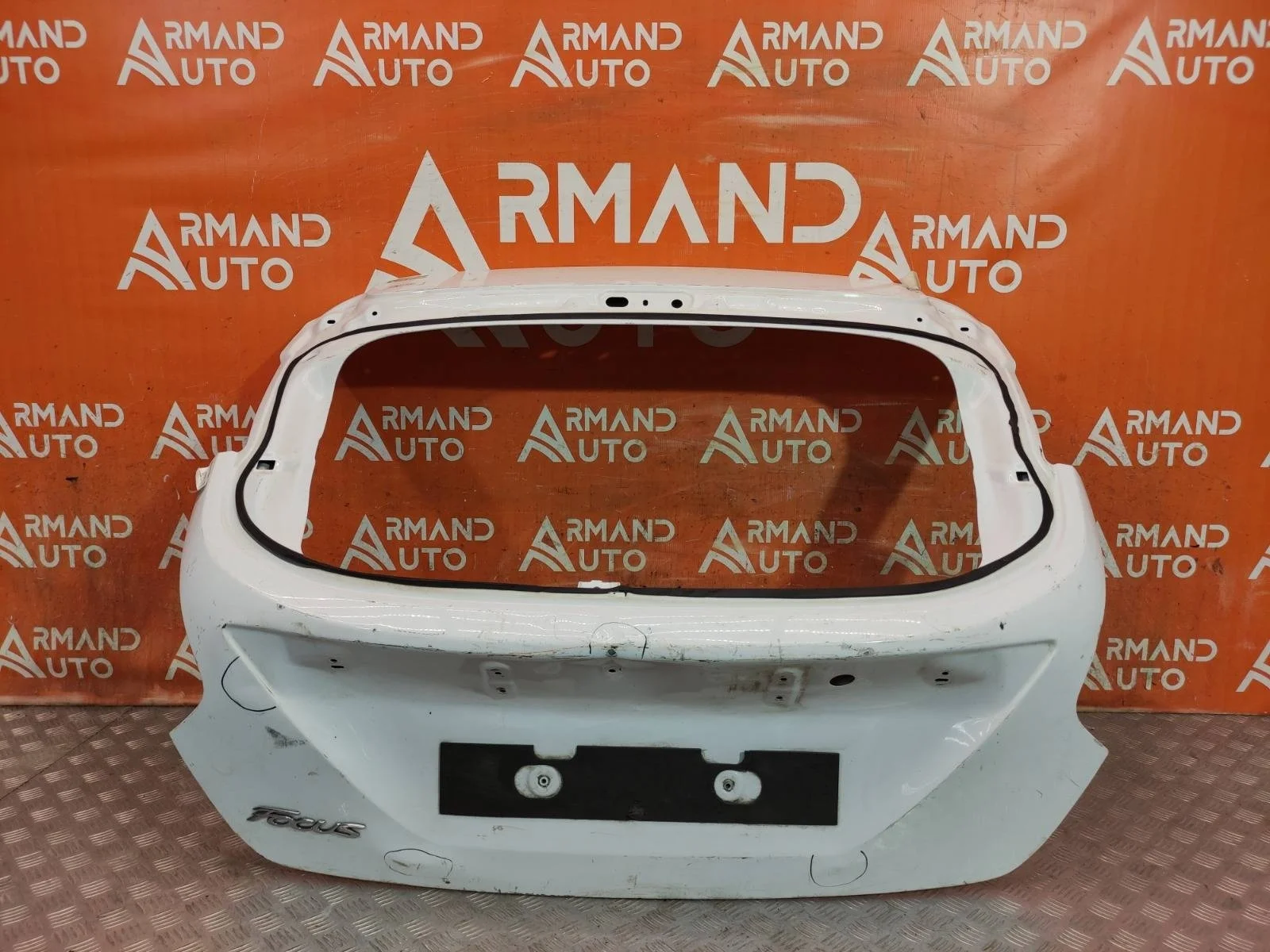 Дверь багажника Ford Focus 2011-2015 3