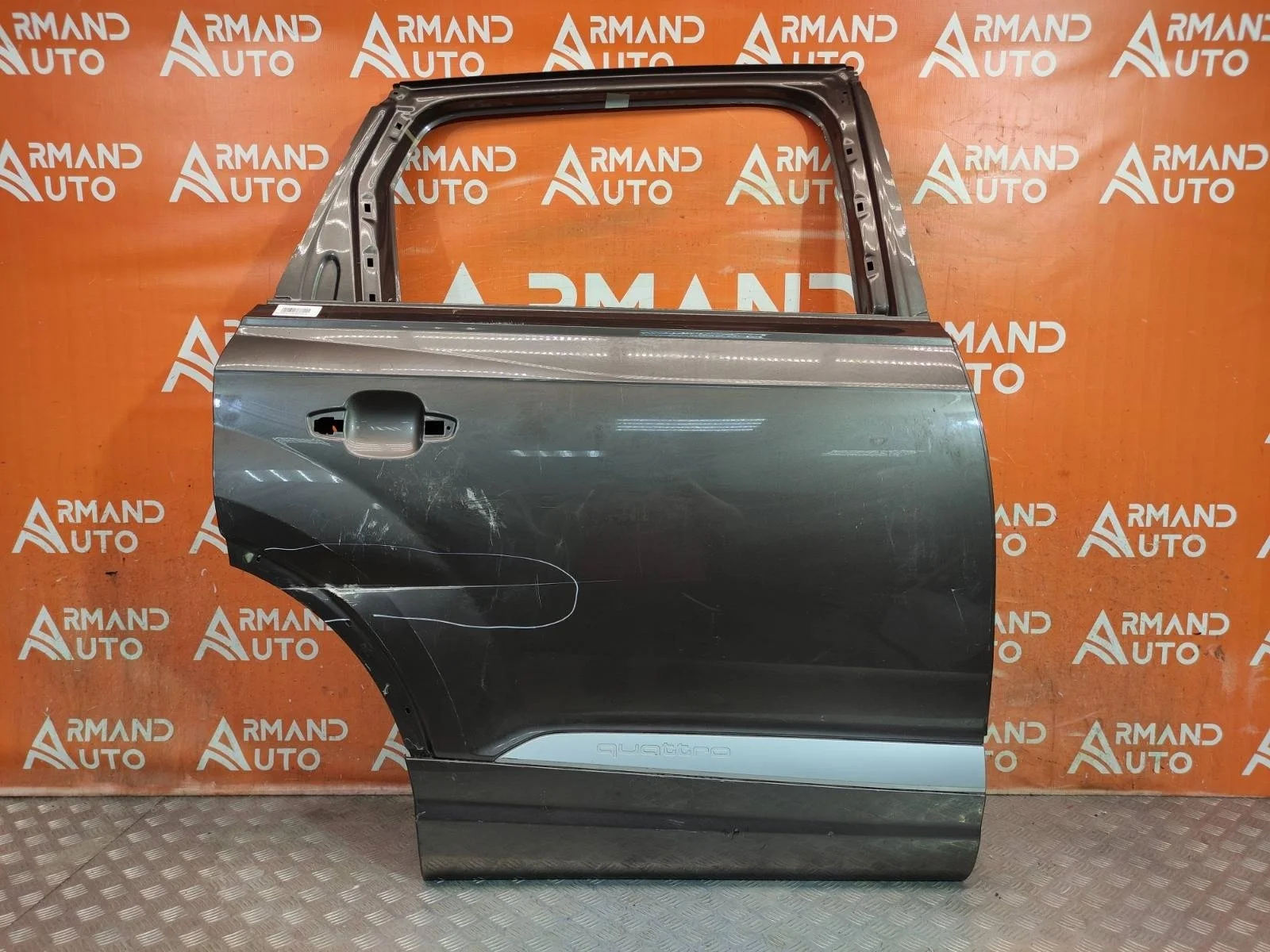 Дверь Audi Q7 2015-нв 4M