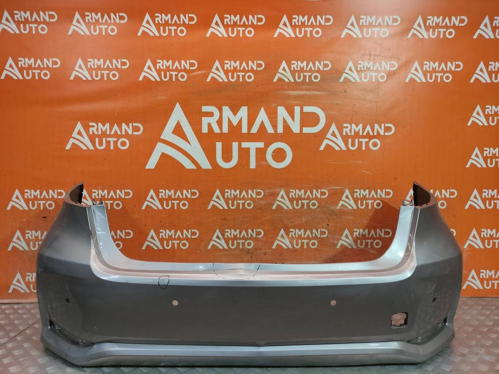 Бампер Toyota Corolla 2018-нв 12 E210