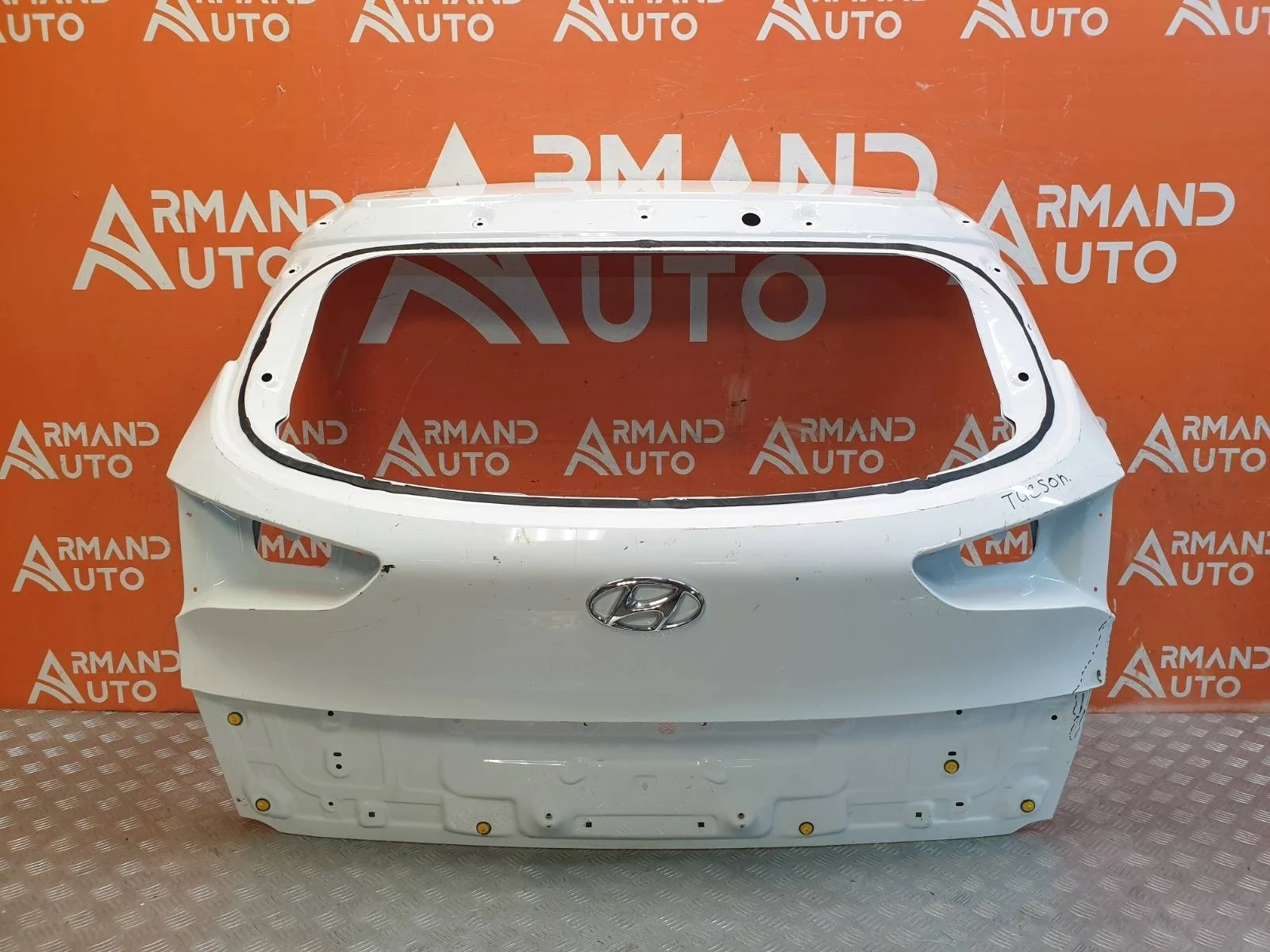 Дверь багажника Hyundai Tucson 2015-2018 3