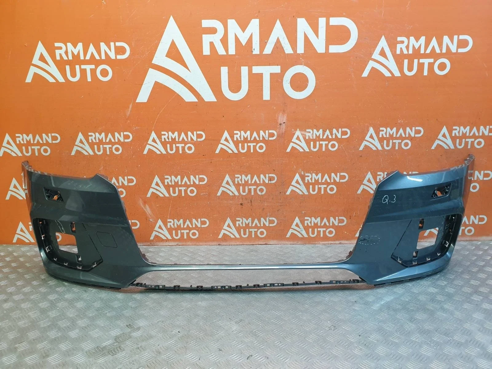 Бампер Audi Q3 2014-2018 8U