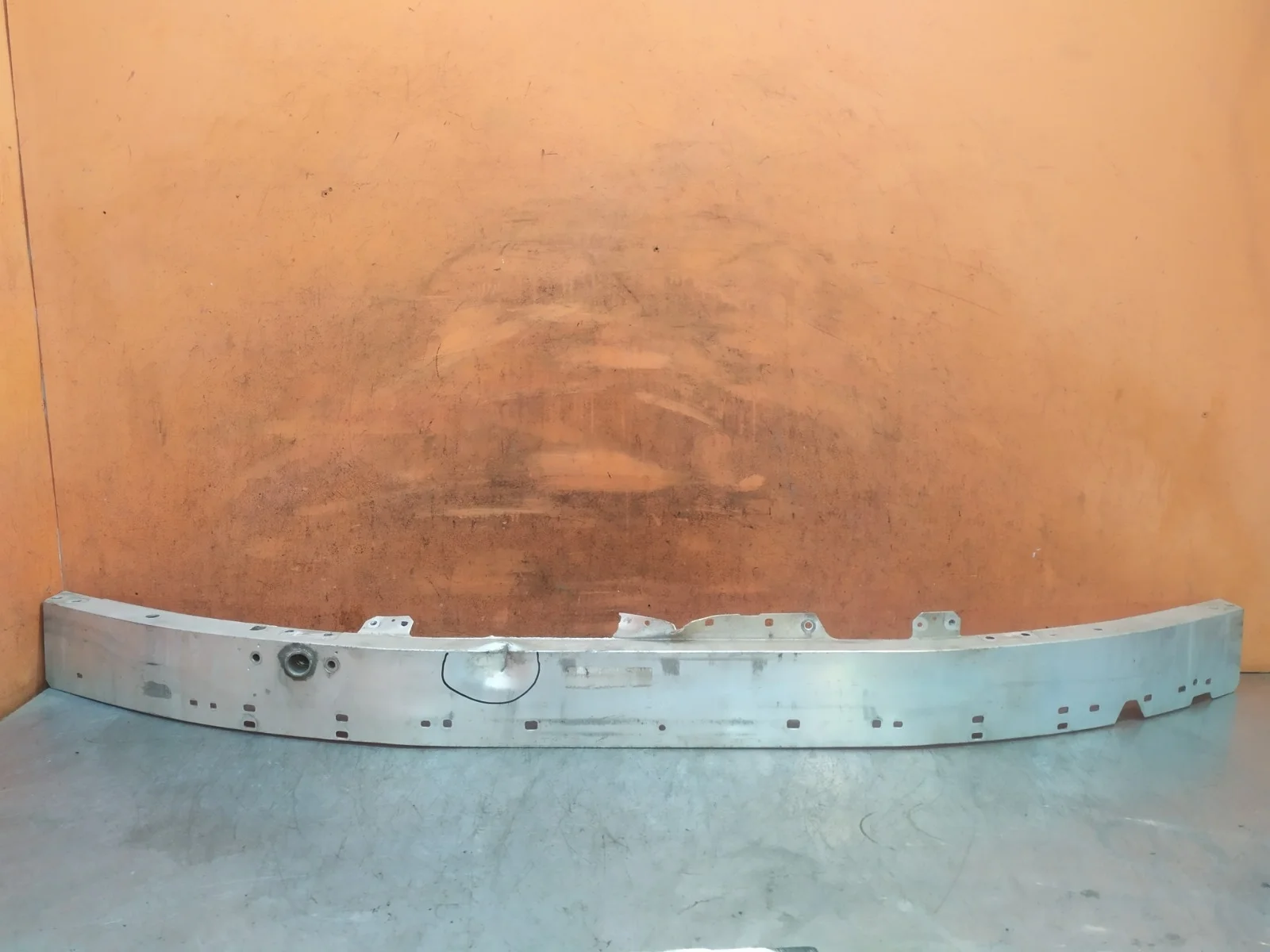 Усилитель бампера Mercedes GLC-Class 2015-нв X253