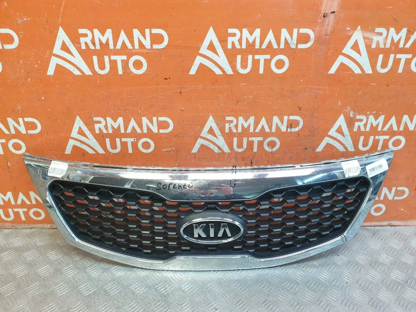 Решетка радиатора Kia Sorento 2009-2012 XM